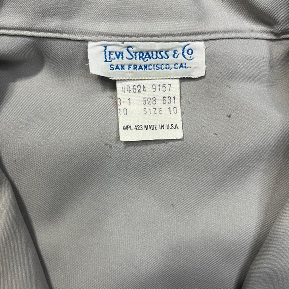 Vintage 1980s Levi Strauss Women’s Size 10 Button-Up Blouse Denim Shirt Retro - Picture 2 of 8
